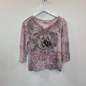 Tape Measure Henley Top Mrs S Ridleys Beauty Parlor Size Medium Pink 3/4 Sleeve